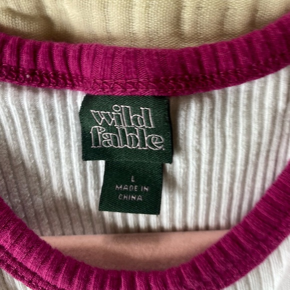 Cropped Tank - Picture 2 of 3